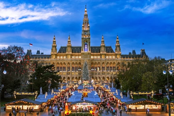 Rathausplatz Christmas market in Vienna