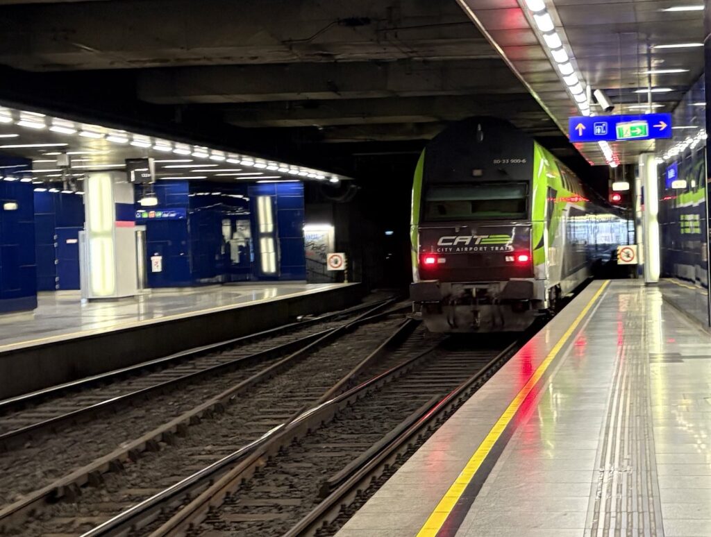 City Airport train - Fastest way from the airport to the city