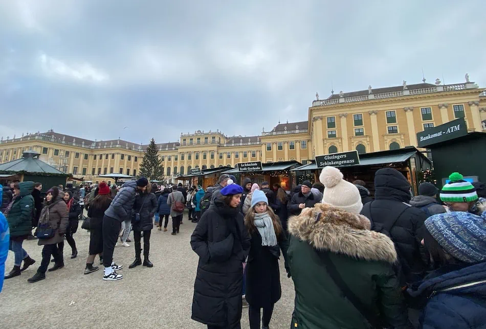 Christmas market at Schönbrunn Palace