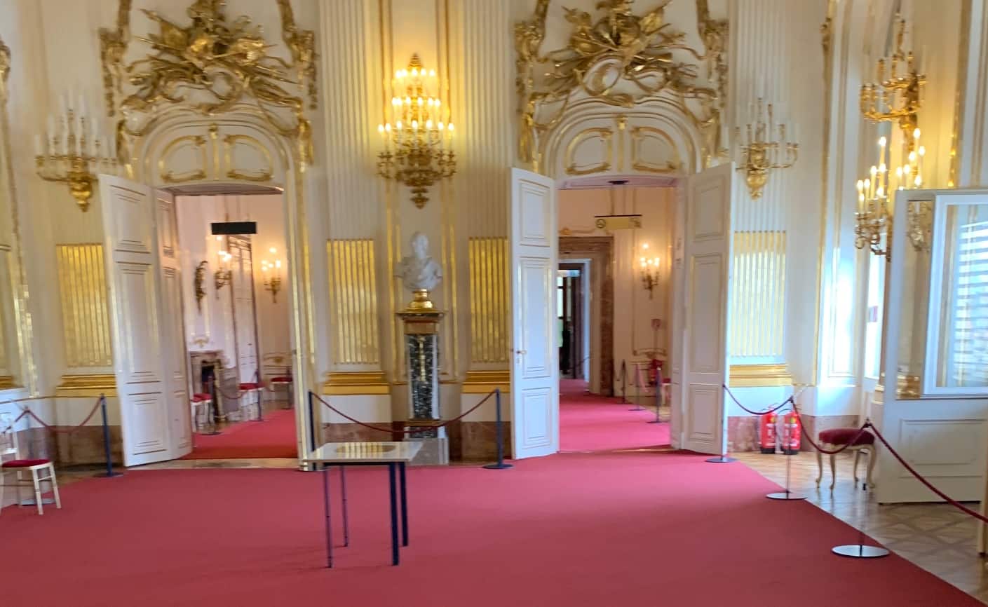 everything-about-vienna-schonbrunn-rooms-vme-2021-120